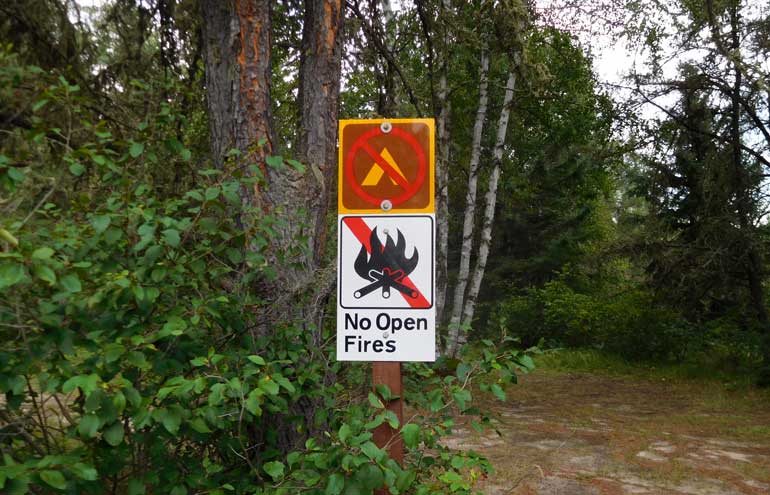 camping sign rules